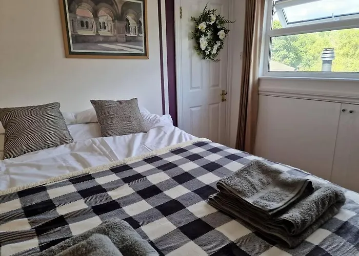 Lopez Home Crawley